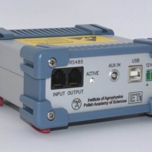 TDR/MUX 微型土壤水分、溫度、電導(dǎo)率、水勢監(jiān)測儀